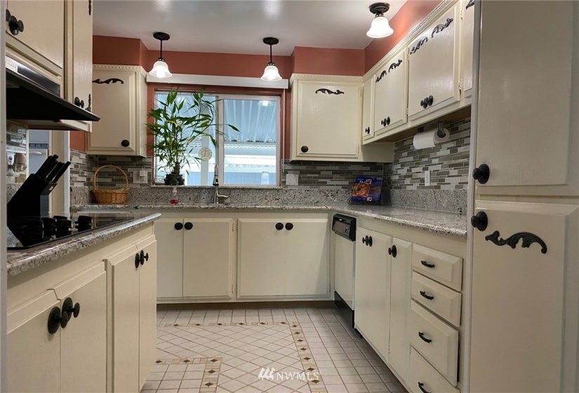 2101 324th, Federal Way, Washington 98003, 3 Bedrooms Bedrooms, ,1 BathroomBathrooms,Manufactured In Park,For Sale,324th,NWM1866680