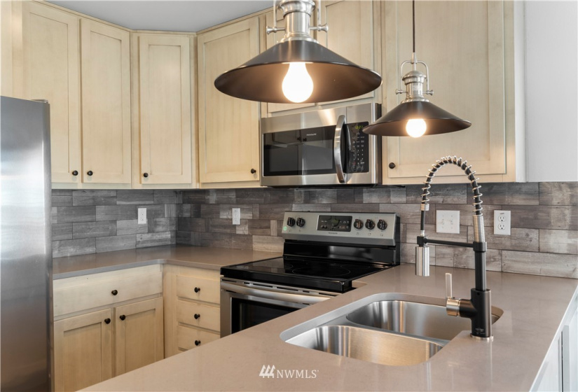 3441 181st, SeaTac, Washington 98188, 1 Bedroom Bedrooms, ,Manufactured In Park,For Sale,181st,NWM1866715