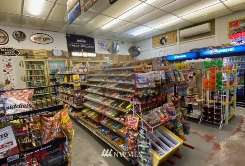 6732 Beverly Blvd, Everett, Washington 98203, ,Business Opportunity,For Sale,Beverly Blvd,NWM1866703