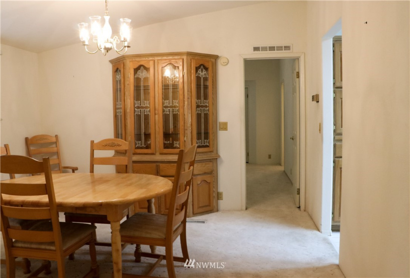 544 Villa, College Place, Washington 99324, 3 Bedrooms Bedrooms, ,2 BathroomsBathrooms,Manufactured In Park,For Sale,Villa,NWM1866036
