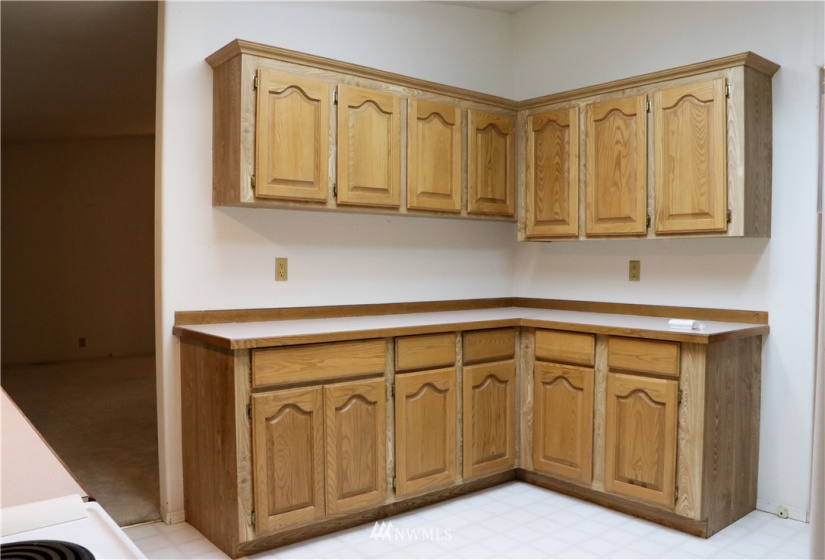 544 Villa, College Place, Washington 99324, 3 Bedrooms Bedrooms, ,2 BathroomsBathrooms,Manufactured In Park,For Sale,Villa,NWM1866036