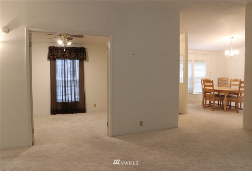 544 Villa, College Place, Washington 99324, 3 Bedrooms Bedrooms, ,2 BathroomsBathrooms,Manufactured In Park,For Sale,Villa,NWM1866036