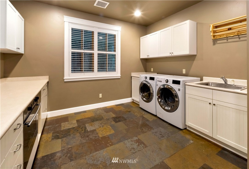 156 Moonlight Drive, San Juan Island, Washington 98250, 3 Bedrooms Bedrooms, ,1 BathroomBathrooms,Residential,For Sale,Moonlight Drive,NWM1866754