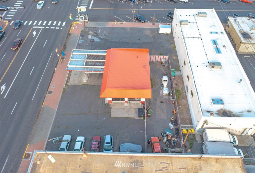 205 Broadway, Moses Lake, Washington 98837, ,Commercial Sale,For Sale,Broadway,NWM1866300
