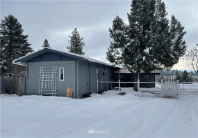 10 Curlew Airport, Curlew, Washington 99118, 3 Bedrooms Bedrooms, ,1 BathroomBathrooms,Residential,For Sale,Curlew Airport,NWM1867076