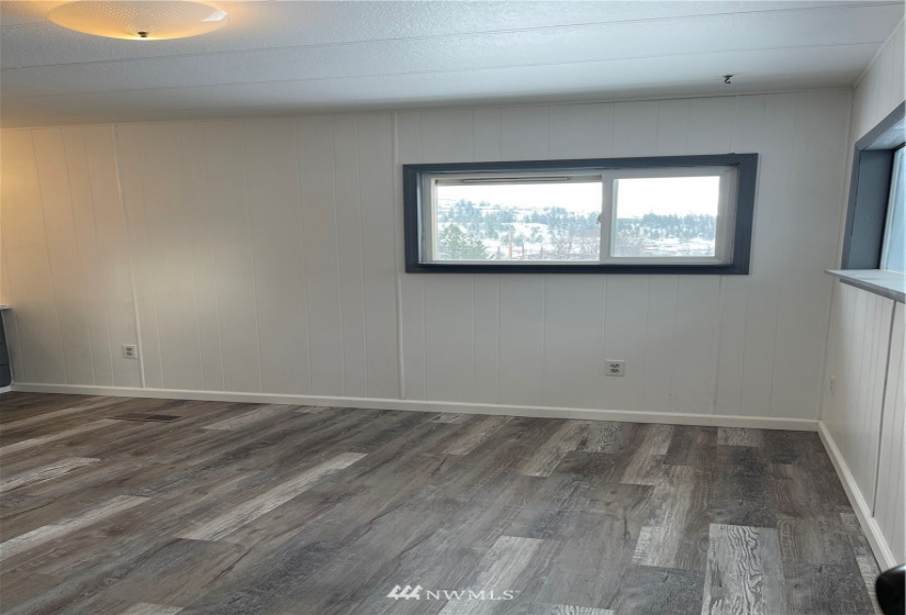 10 Curlew Airport, Curlew, Washington 99118, 3 Bedrooms Bedrooms, ,1 BathroomBathrooms,Residential,For Sale,Curlew Airport,NWM1867076
