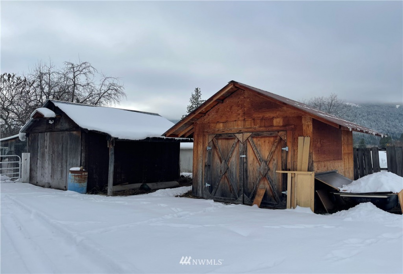 10 Curlew Airport, Curlew, Washington 99118, 3 Bedrooms Bedrooms, ,1 BathroomBathrooms,Residential,For Sale,Curlew Airport,NWM1867076