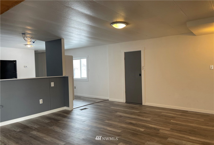 10 Curlew Airport, Curlew, Washington 99118, 3 Bedrooms Bedrooms, ,1 BathroomBathrooms,Residential,For Sale,Curlew Airport,NWM1867076