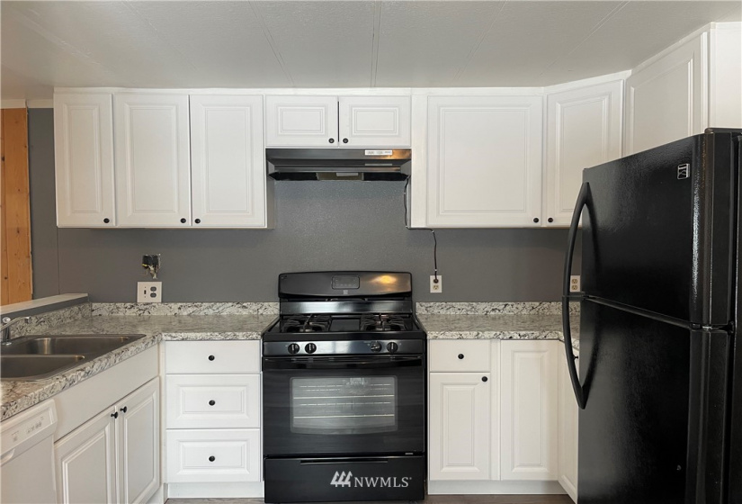 10 Curlew Airport, Curlew, Washington 99118, 3 Bedrooms Bedrooms, ,1 BathroomBathrooms,Residential,For Sale,Curlew Airport,NWM1867076