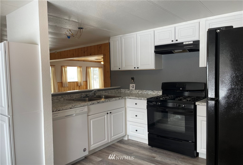 10 Curlew Airport, Curlew, Washington 99118, 3 Bedrooms Bedrooms, ,1 BathroomBathrooms,Residential,For Sale,Curlew Airport,NWM1867076