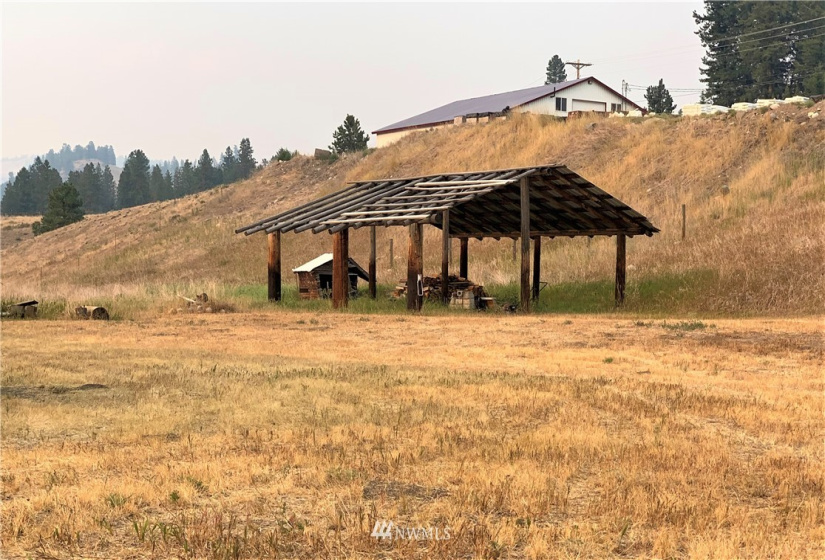 10 Sunset, Republic, Washington 99166, 2 Bedrooms Bedrooms, ,1 BathroomBathrooms,Residential,For Sale,GRANDPAS SP,Sunset,NWM1867109