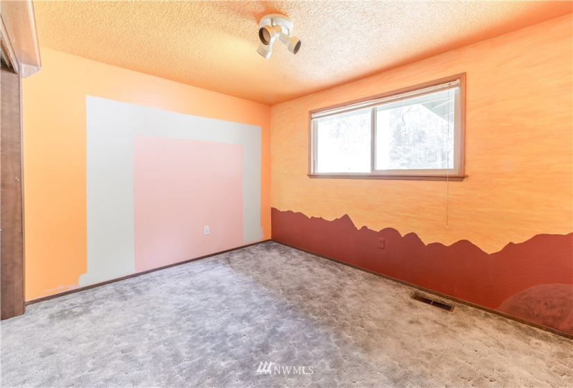 8419 121st, Puyallup, Washington 98373, 4 Bedrooms Bedrooms, ,2 BathroomsBathrooms,Residential,For Sale,121st,NWM1865994