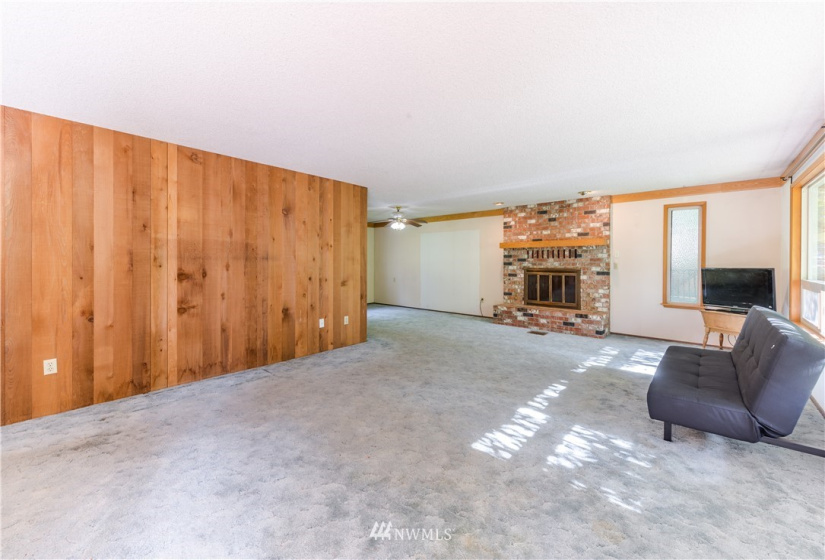 8419 121st, Puyallup, Washington 98373, 4 Bedrooms Bedrooms, ,2 BathroomsBathrooms,Residential,For Sale,121st,NWM1865994