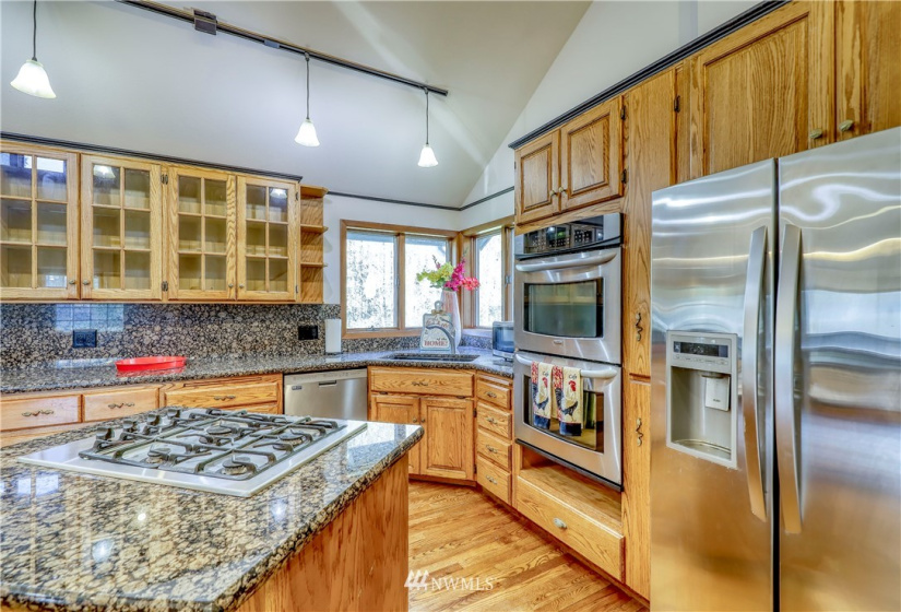 9009 Martin, Silverdale, Washington 98383, 5 Bedrooms Bedrooms, ,2 BathroomsBathrooms,Residential,For Sale,Martin,NWM1865833
