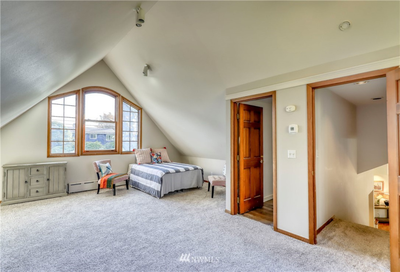9009 Martin, Silverdale, Washington 98383, 5 Bedrooms Bedrooms, ,2 BathroomsBathrooms,Residential,For Sale,Martin,NWM1865833