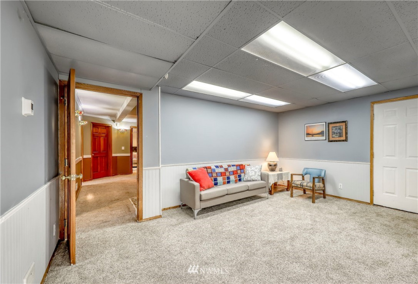 9009 Martin, Silverdale, Washington 98383, 5 Bedrooms Bedrooms, ,2 BathroomsBathrooms,Residential,For Sale,Martin,NWM1865833