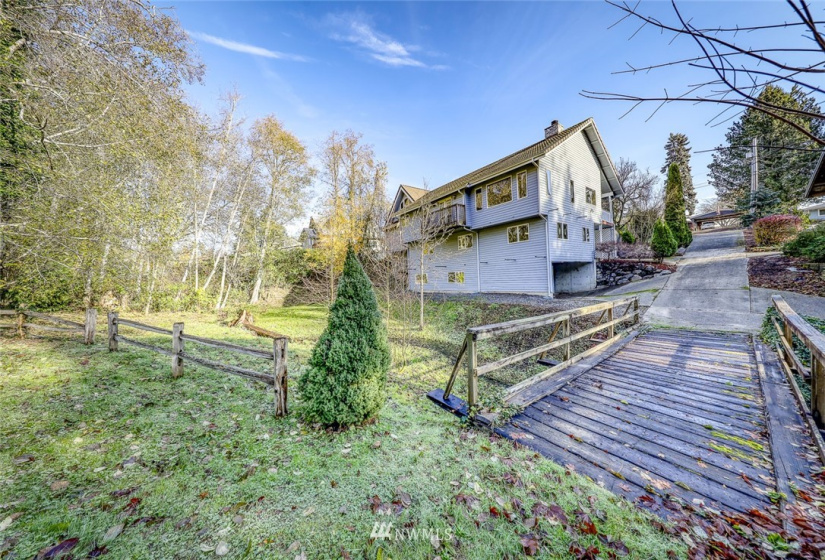 9009 Martin, Silverdale, Washington 98383, 5 Bedrooms Bedrooms, ,2 BathroomsBathrooms,Residential,For Sale,Martin,NWM1865833