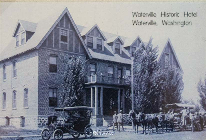 102 Park, Waterville, Washington 98858, ,Commercial Sale,For Sale,Park,NWM1867242