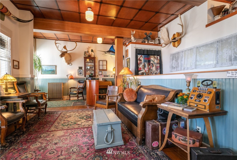 102 Park, Waterville, Washington 98858, ,Commercial Sale,For Sale,Park,NWM1867242