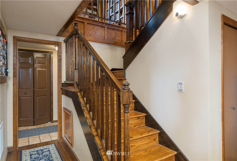 6401 48th, Tacoma, Washington 98407, 5 Bedrooms Bedrooms, ,3 BathroomsBathrooms,Residential,For Sale,48th,NWM1867169