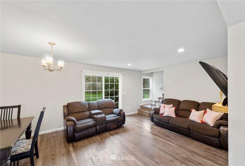 1117 Waugh, Mount Vernon, Washington 98273, 4 Bedrooms Bedrooms, ,2 BathroomsBathrooms,Residential,For Sale,Waugh,NWM1863839
