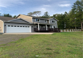 60 Seahawks, Belfair, Washington 98528, 4 Bedrooms Bedrooms, ,2 BathroomsBathrooms,Residential,For Sale,Seahawks,NWM1867351