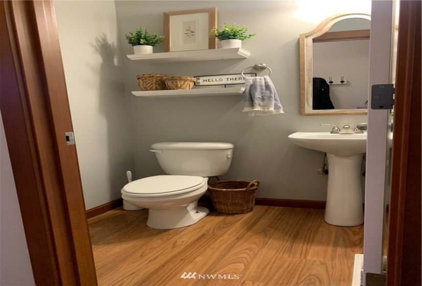 60 Seahawks, Belfair, Washington 98528, 4 Bedrooms Bedrooms, ,2 BathroomsBathrooms,Residential,For Sale,Seahawks,NWM1867351