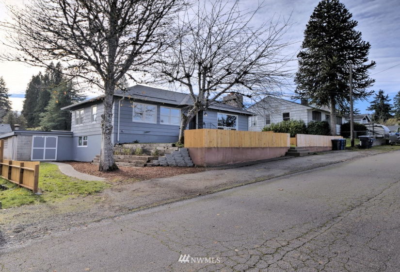 1011 Olympic, Shelton, Washington 98584, 4 Bedrooms Bedrooms, ,2 BathroomsBathrooms,Residential,For Sale,Olympic,NWM1866327