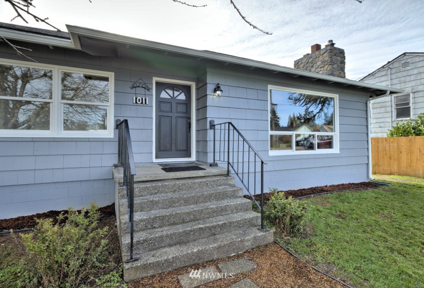 1011 Olympic, Shelton, Washington 98584, 4 Bedrooms Bedrooms, ,2 BathroomsBathrooms,Residential,For Sale,Olympic,NWM1866327