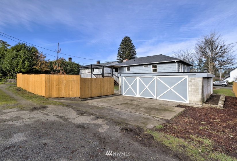 1011 Olympic, Shelton, Washington 98584, 4 Bedrooms Bedrooms, ,2 BathroomsBathrooms,Residential,For Sale,Olympic,NWM1866327