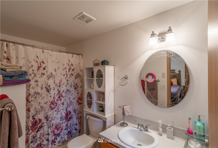 166 Capitol Ridge, Oakville, Washington 98568, 3 Bedrooms Bedrooms, ,2 BathroomsBathrooms,Residential,For Sale,Capitol Ridge,NWM1867287
