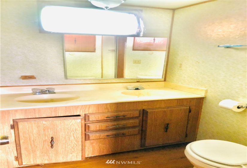 1700 Shelton Springs RD, Shelton, Washington 98584, 2 Bedrooms Bedrooms, ,Manufactured In Park,For Sale,Shelton Springs RD,NWM1867737