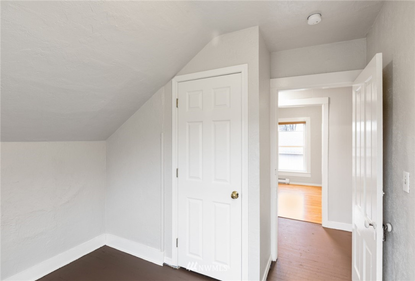 535 Third, Port Angeles, Washington 98362, 5 Bedrooms Bedrooms, ,2 BathroomsBathrooms,Residential,For Sale,P S CO-OP COLONY SUBD,Third,NWM1867761