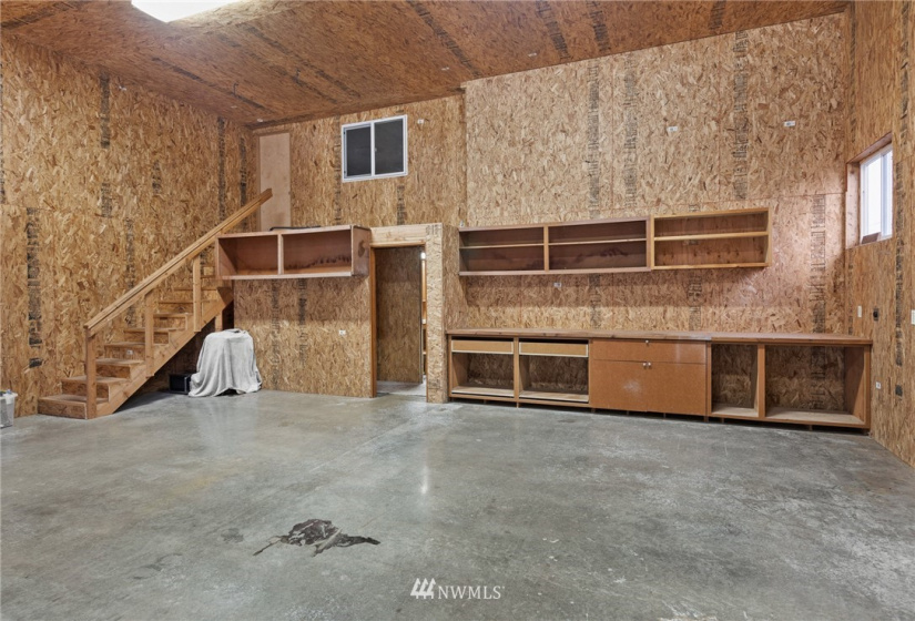 535 Third, Port Angeles, Washington 98362, 5 Bedrooms Bedrooms, ,2 BathroomsBathrooms,Residential,For Sale,P S CO-OP COLONY SUBD,Third,NWM1867761