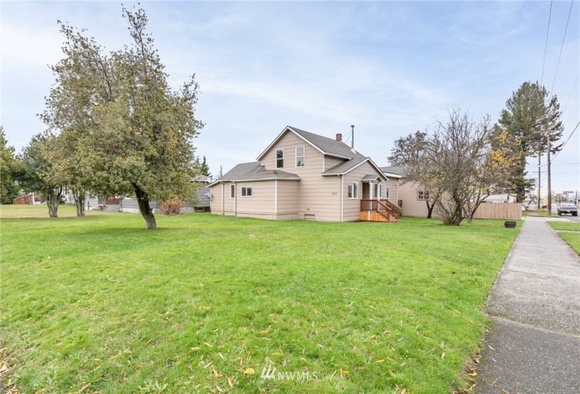 535 Third, Port Angeles, Washington 98362, 5 Bedrooms Bedrooms, ,2 BathroomsBathrooms,Residential,For Sale,P S CO-OP COLONY SUBD,Third,NWM1867761