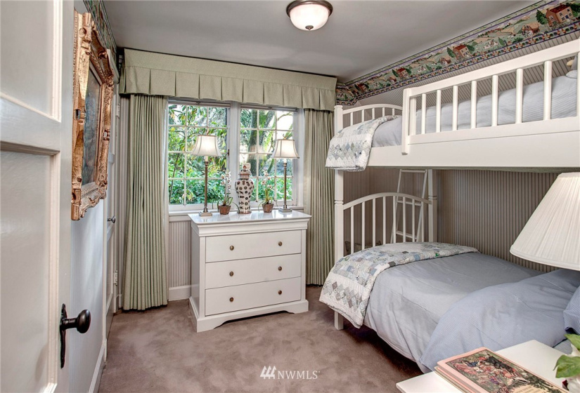 3321 E Valley, Seattle, Washington 98112, 3 Bedrooms Bedrooms, ,1 BathroomBathrooms,Residential Lease,For Rent,Valley,NWM1867345