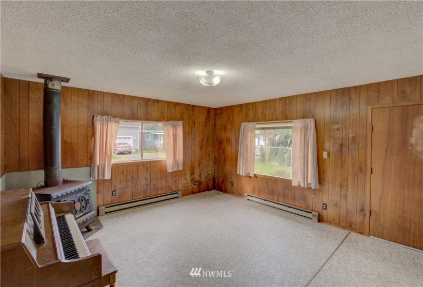 20214 P, Ocean Park, Washington 98640, 2 Bedrooms Bedrooms, ,1 BathroomBathrooms,Residential,For Sale,North Add to Morey Home,P,NWM1846192