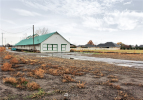 227 Evans, College Place, Washington 99324, ,Commercial Sale,For Sale,Evans,NWM1868014