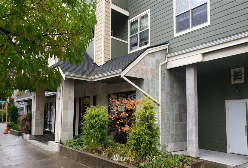 3150 Government, Seattle, Washington 98199, ,Residential Lease,For Rent,Blue Heron,Government,NWM1867739