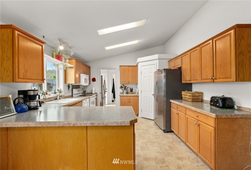 125 Deer Haven Drive, Winlock, Washington 98596, 3 Bedrooms Bedrooms, ,2 BathroomsBathrooms,Manufactured In Park,For Sale,Deer Haven Drive,NWM1868070