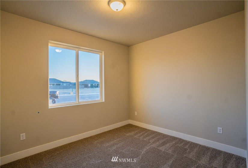 1120 Mt Baker, Othello, Washington 99344, 4 Bedrooms Bedrooms, ,2 BathroomsBathrooms,Residential,For Sale,Sandhill Estates Phase 3,Mt Baker,NWM1868151