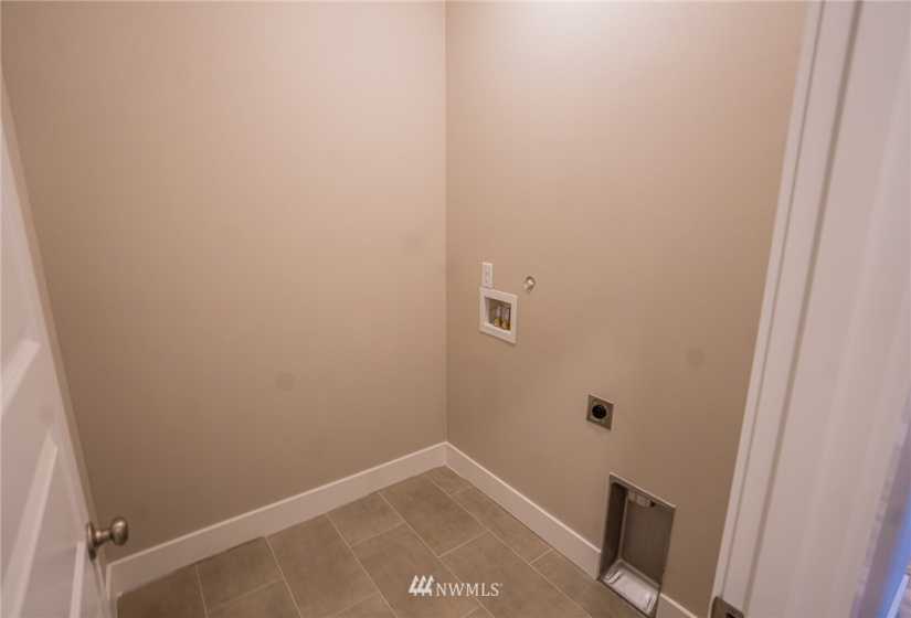 1120 Mt Baker, Othello, Washington 99344, 4 Bedrooms Bedrooms, ,2 BathroomsBathrooms,Residential,For Sale,Sandhill Estates Phase 3,Mt Baker,NWM1868151