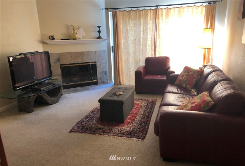 2760 76th Ave SE, Mercer Island, Washington 98040, 2 Bedrooms Bedrooms, ,1 BathroomBathrooms,Residential,For Sale,76th Ave SE,NWM1868173