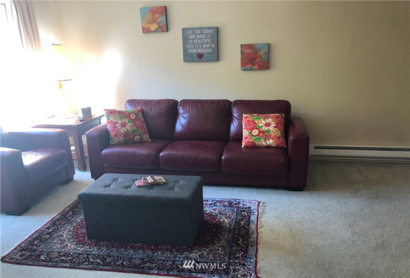 2760 76th Ave SE, Mercer Island, Washington 98040, 2 Bedrooms Bedrooms, ,1 BathroomBathrooms,Residential,For Sale,76th Ave SE,NWM1868173