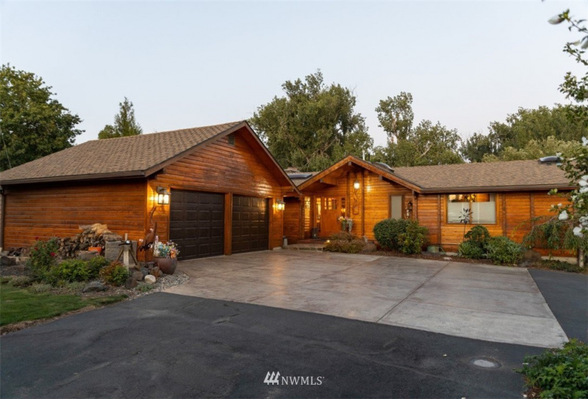 1811 Wilbur, Walla Walla, Washington 99362, 3 Bedrooms Bedrooms, ,3 BathroomsBathrooms,Residential,For Sale,Wilbur,NWM1868245