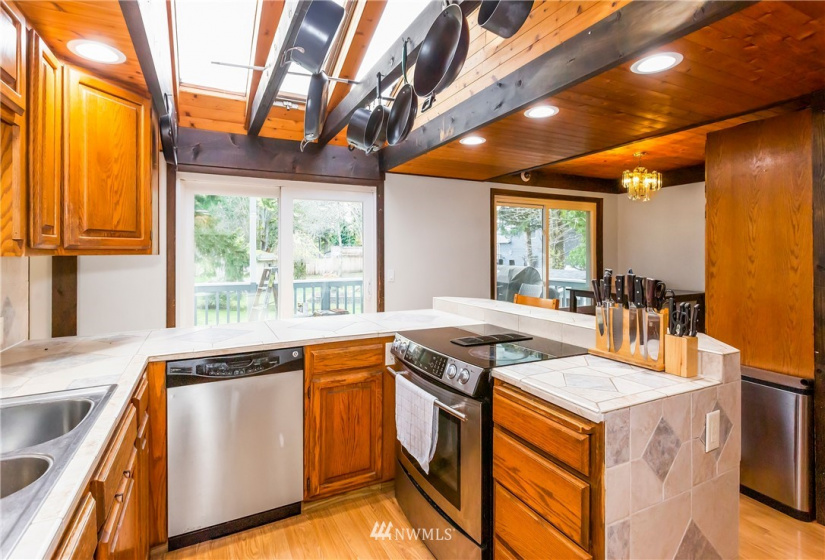 12018 Lonetree, Poulsbo, Washington 98370, 3 Bedrooms Bedrooms, ,3 BathroomsBathrooms,Residential,For Sale,Single Tree,Lonetree,NWM1868338