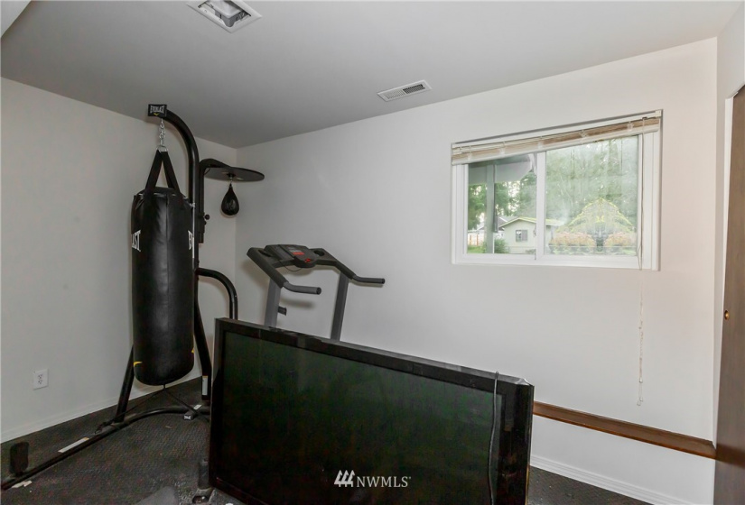 12018 Lonetree, Poulsbo, Washington 98370, 3 Bedrooms Bedrooms, ,3 BathroomsBathrooms,Residential,For Sale,Single Tree,Lonetree,NWM1868338