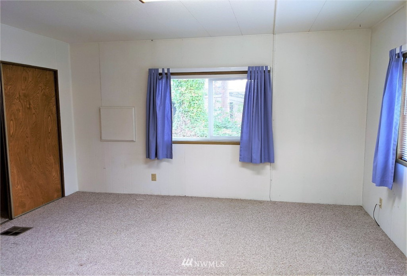 201 Union, Renton, Washington 98059, 2 Bedrooms Bedrooms, ,Manufactured In Park,For Sale,Union,NWM1866913