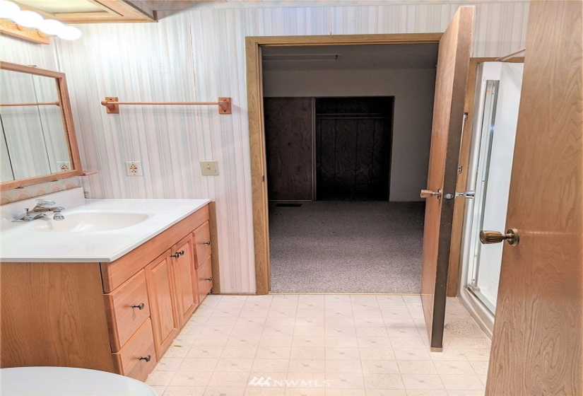 201 Union, Renton, Washington 98059, 2 Bedrooms Bedrooms, ,Manufactured In Park,For Sale,Union,NWM1866913