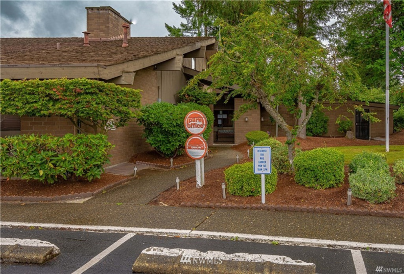 201 Union, Renton, Washington 98059, 2 Bedrooms Bedrooms, ,Manufactured In Park,For Sale,Union,NWM1866913